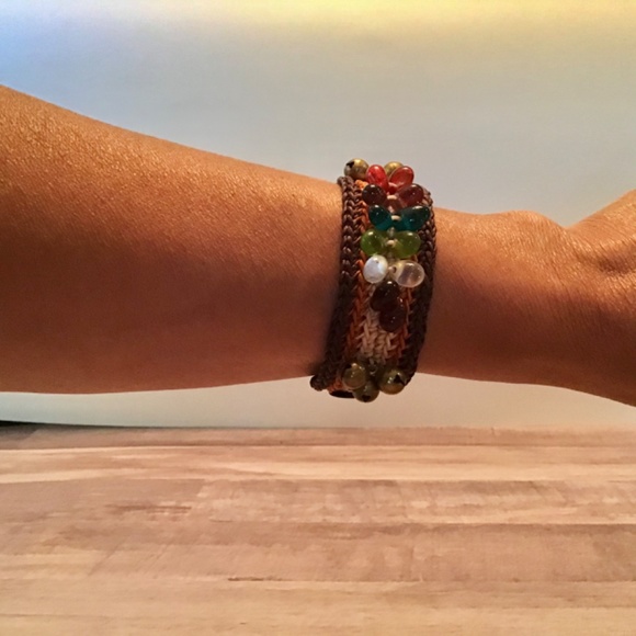 Handmade beaded wristband bracelets (pair) - Picture 5 of 5